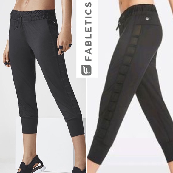 Fabletics Pants - FABLETICS Victoria Capri Jogger Pant Black Small